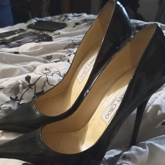 Jimmy Choo Anouk black patent leather pumps - Picture 1 of 3